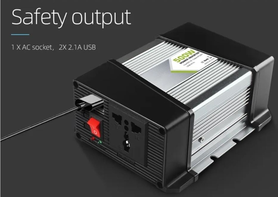 อินเวอร์เตอร์พลังงานแสงอาทิตย์ที่ติดตั้งในรถยนต์ 500W 12v ถึง 220v Home 5v 2.1a พร้อม USB คู่