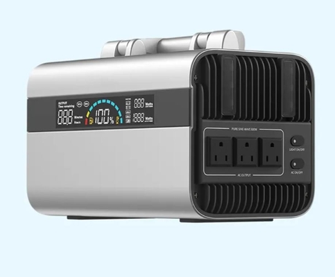 จอ LCD ขนาดใหญ่ตรวจสอบไฟฟ้าด้านซ้าย แบบพกพา แคมป์ปิ้ง Power Bank แบบชาร์จไฟได้ AC