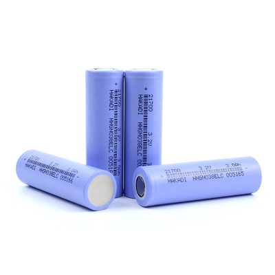 3000mAh 21700 แบตเตอรี่ลิเธียมไอออนแบบรีชาร์จ 3.2V 3.3v 3Ah 21.5 × 70.5mm